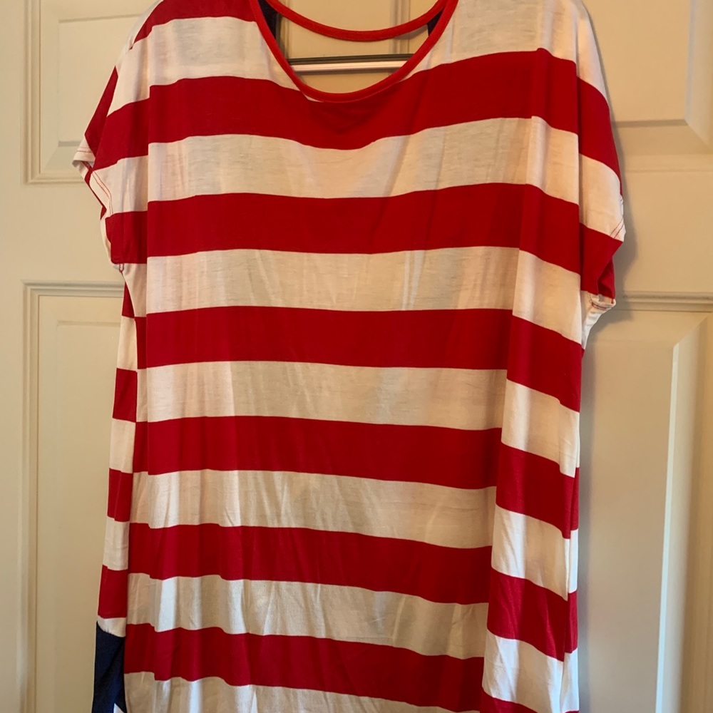 Hemish USA Women’s patriotic Top with Open Back XL